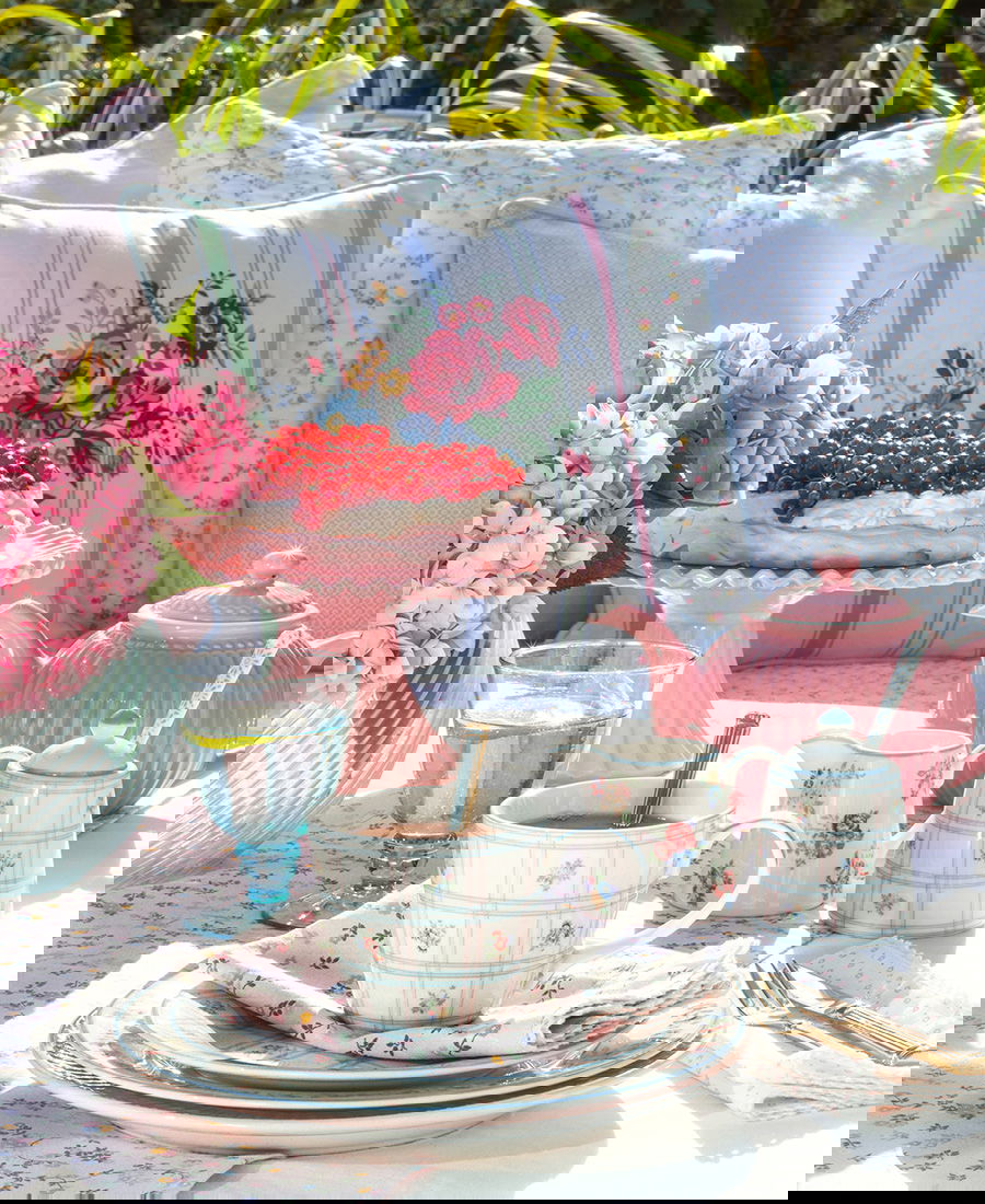 S_STWMUGGBY0106_4